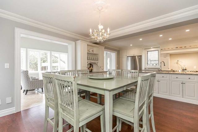 2470 Woburn Cres, House detached with 3 bedrooms, 3 bathrooms and 6 parking in Oakville ON | Image 5