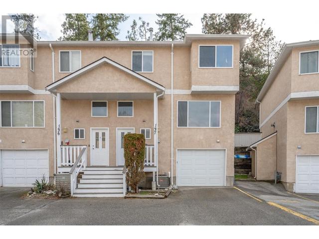 137 - 1458 Penticton Avenue, House attached with 3 bedrooms, 1 bathrooms and 1 parking in Penticton BC | Image 2