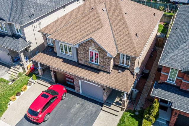 1833 Hobson Dr, House semidetached with 3 bedrooms, 3 bathrooms and 3 parking in Burlington ON | Image 1