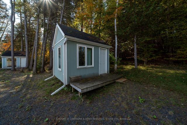 1014 Lyons Gate Lane, House detached with 3 bedrooms, 2 bathrooms and 15 parking in North Frontenac ON | Image 18