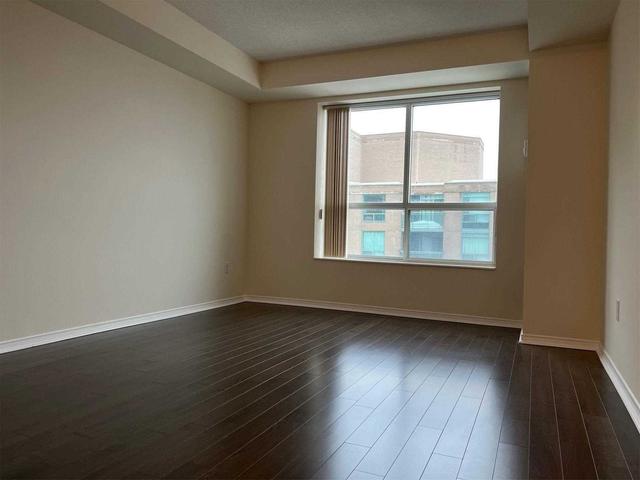 lph07 - 39 Pemberton Ave, Condo with 2 bedrooms, 2 bathrooms and 1 parking in Toronto ON | Image 5