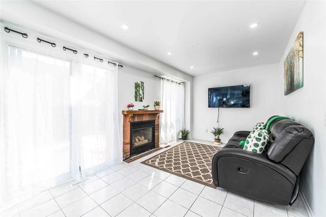 30 Softneedle Ave, House semidetached with 3 bedrooms, 4 bathrooms and 4 parking in Brampton ON | Image 40