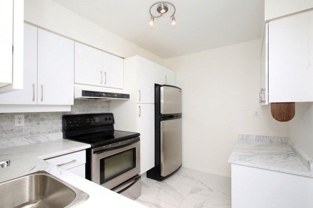 101 - 11 Thorncliffe Park Dr, Condo with 2 bedrooms, 2 bathrooms and 1 parking in Toronto ON | Image 23