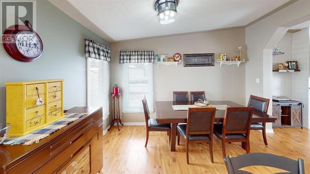 401 9 Avenue, House other with 3 bedrooms, 1 bathrooms and 6 parking in Bassano AB | Image 13