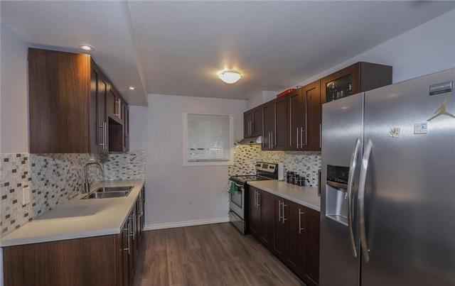 100 - 1775 Culver Dr, Townhouse with 3 bedrooms, 2 bathrooms and 0 parking in London ON | Image 11