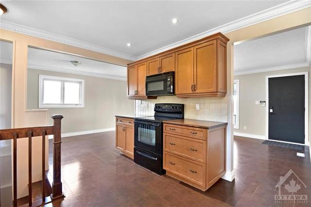 840 Stewart Boulevard, House detached with 4 bedrooms, 1 bathrooms and 6 parking in Brockville ON | Image 8