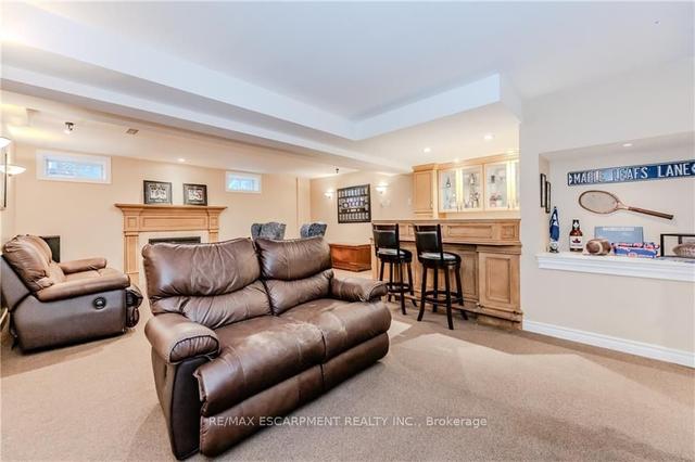 2119 Berryman Crt, House detached with 4 bedrooms, 3 bathrooms and 6 parking in Burlington ON | Image 20