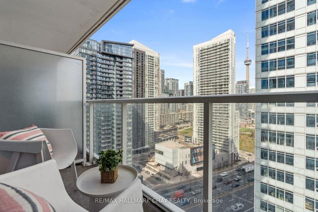 2310 - 19 Bathurst St, Condo with 1 bedrooms, 1 bathrooms and 0 parking in Toronto ON | Image 16