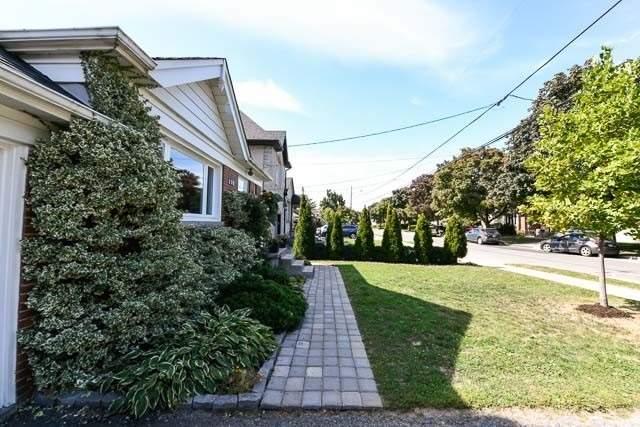 131 Poyntz Ave, House detached with 2 bedrooms, 1 bathrooms and 3 parking in Toronto ON | Image 28