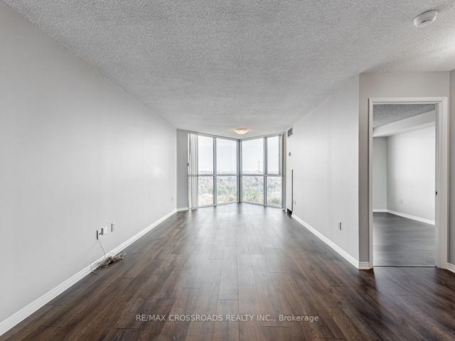 2003 - 7 Concorde Pl, Condo with 1 bedrooms, 1 bathrooms and 1 parking in Toronto ON | Image 6