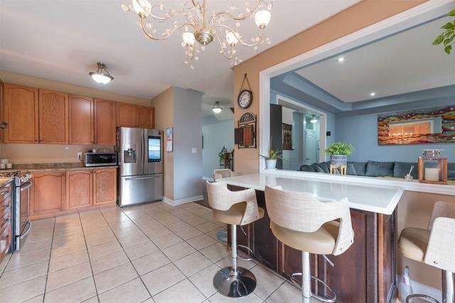 196 Mountainash Rd, House detached with 4 bedrooms, 5 bathrooms and 6 parking in Brampton ON | Image 33