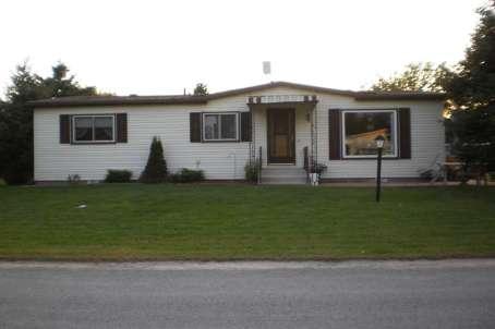 1 Cedar St, House detached with 3 bedrooms, 2 bathrooms and 2 parking in Kawartha Lakes ON | Image 1