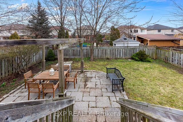 54 Sterling St, House detached with 3 bedrooms, 3 bathrooms and 5 parking in St. Catharines ON | Image 29