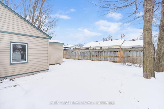 549 King St, House detached with 3 bedrooms, 1 bathrooms and 3 parking in Midland ON | Image 7