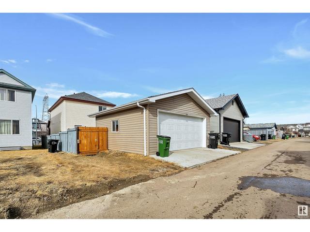 14047 152 Av Nw, House detached with 3 bedrooms, 2 bathrooms and null parking in Edmonton AB | Image 35