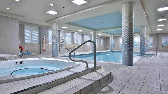 g69 - 123 Omni Dr, Condo with 2 bedrooms, 2 bathrooms and 2 parking in Toronto ON | Image 14