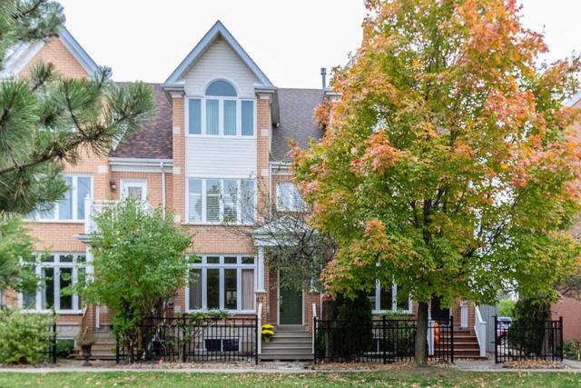 47 The Greenery, House attached with 3 bedrooms, 3 bathrooms and 2 parking in Oakville ON | Image 1