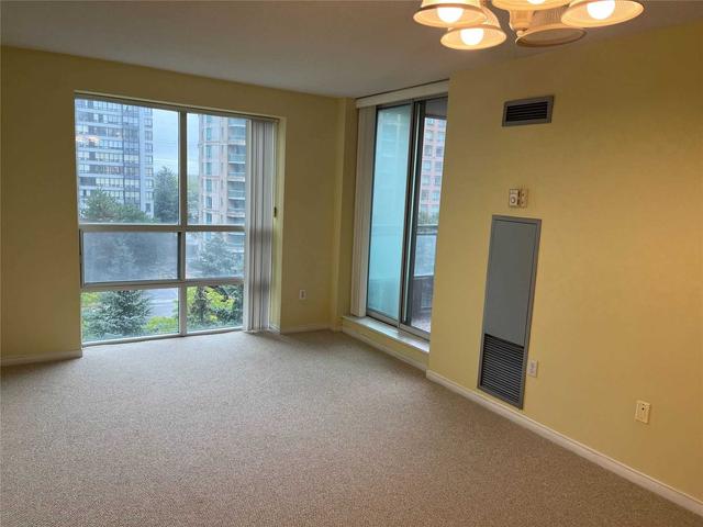 606 - 3 Pemberton Ave, Condo with 1 bedrooms, 1 bathrooms and 1 parking in Toronto ON | Image 5