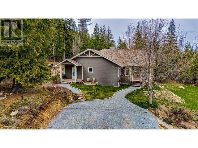 414 Gunter Ellison Road, House detached with 3 bedrooms, 2 bathrooms and 1 parking in North Okanagan F BC | Image 3