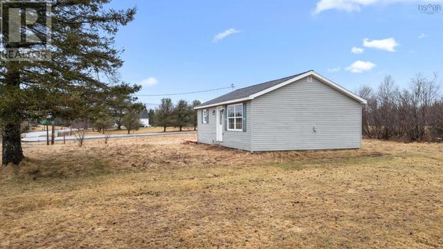 3441 Indian Road, House detached with 2 bedrooms, 1 bathrooms and null parking in East Hants NS | Image 8