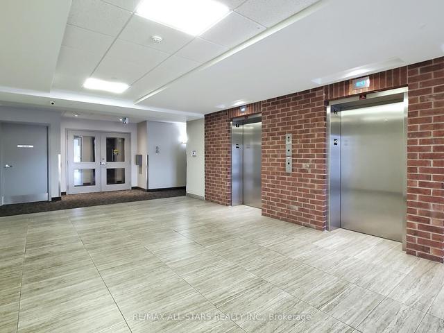 310 - 39 New Delhi Dr, Condo with 2 bedrooms, 2 bathrooms and 2 parking in Markham ON | Image 32