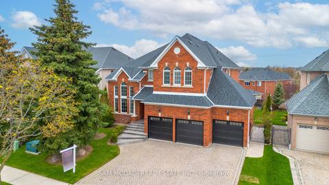 5381 Forest Hill Dr, Mississauga, ON, L5M6G9 | Card Image