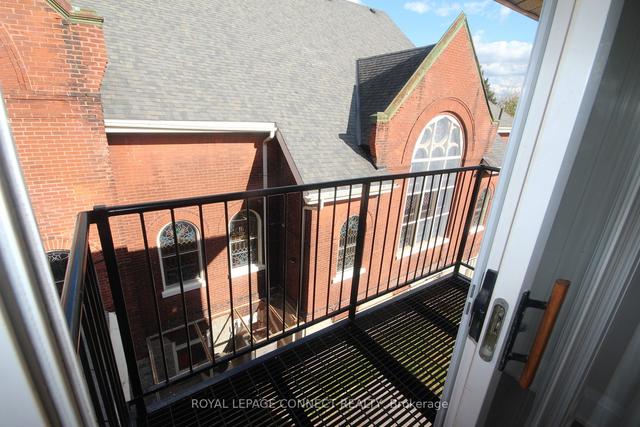 55 Cayuga St, House detached with 5 bedrooms, 3 bathrooms and 2 parking in Brantford ON | Image 4