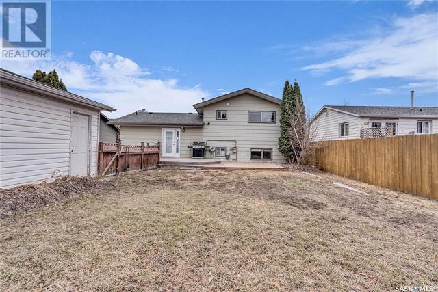 1210 Moss Avenue, House detached with 4 bedrooms, 3 bathrooms and null parking in Saskatoon SK | Image 44