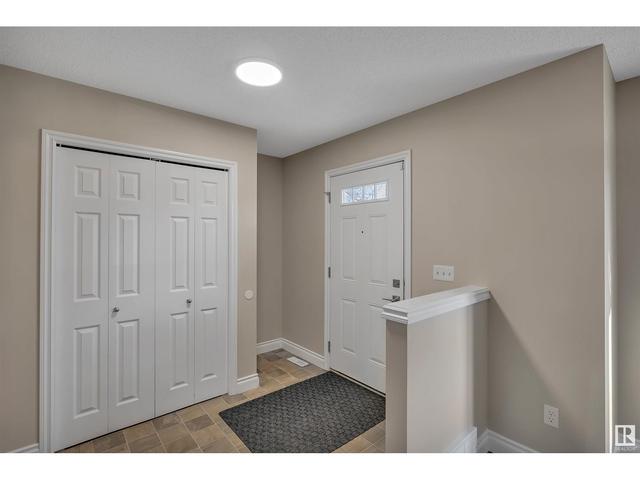 9622 110a Av Nw Nw, House detached with 5 bedrooms, 3 bathrooms and null parking in Edmonton AB | Image 4