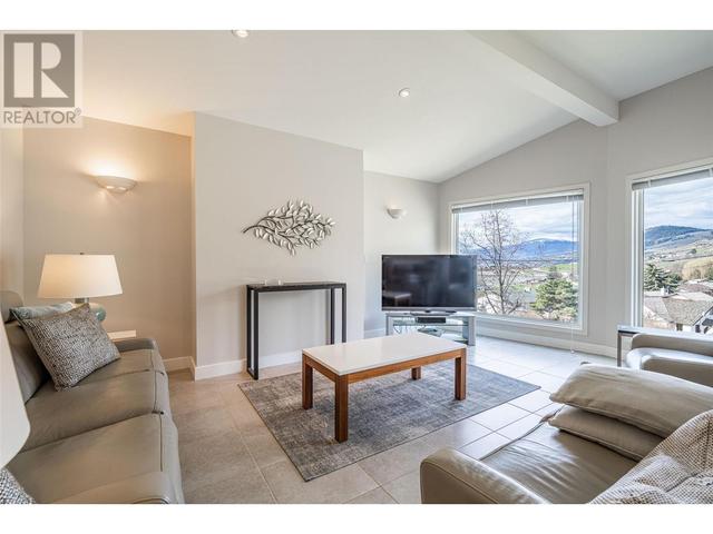 3065 Sunnyview Road, House detached with 4 bedrooms, 3 bathrooms and 10 parking in Vernon BC | Image 29