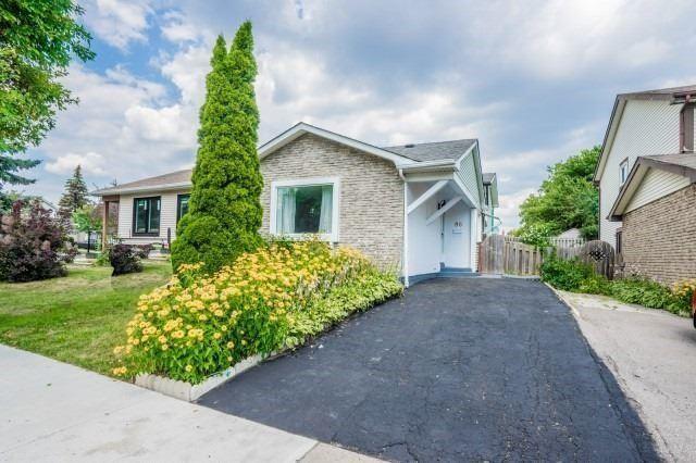 86 Greene Dr, House semidetached with 3 bedrooms, 2 bathrooms and 3 parking in Brampton ON | Image 1