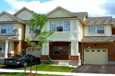 809 Mckay Cres, House attached with 3 bedrooms, 3 bathrooms and 2 parking in Milton ON | Image 1