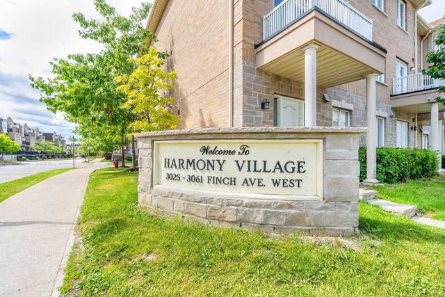 1003 - 3031 Finch Ave W, Townhouse with 2 bedrooms, 2 bathrooms and 1 parking in Toronto ON | Image 3