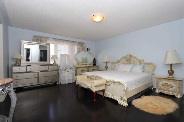 180 Iribelle Ave, House detached with 4 bedrooms, 3 bathrooms and 4 parking in Oshawa ON | Image 18