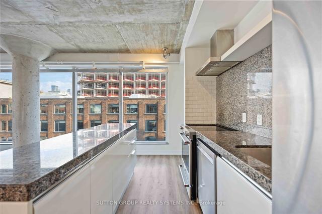 606 - 75 Portland St, Condo with 2 bedrooms, 2 bathrooms and 1 parking in Toronto ON | Image 26