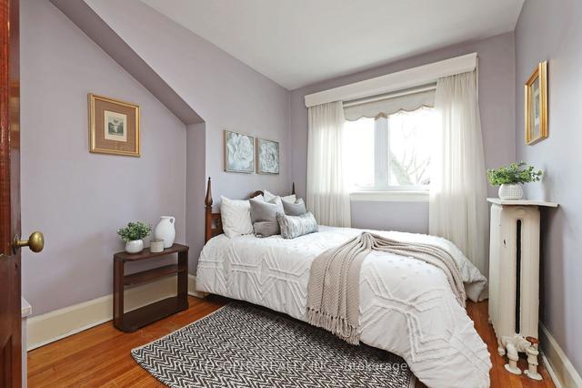 1 Slade Ave, House detached with 4 bedrooms, 2 bathrooms and 1 parking in Toronto ON | Image 8