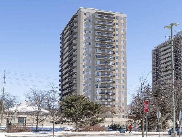 1701 - 158 Mcarthur Avenue, Condo with 2 bedrooms, 1 bathrooms and 1 parking in Ottawa ON | Image 1