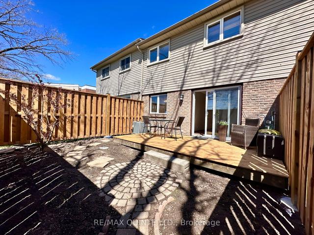 28 - 168g Singleton Dr, Townhouse with 3 bedrooms, 2 bathrooms and 2 parking in Belleville ON | Image 22