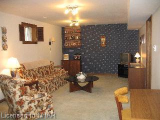 832 Burnham St, House detached with 3 bedrooms, 3 bathrooms and 0 parking in Cobourg ON | Image 2