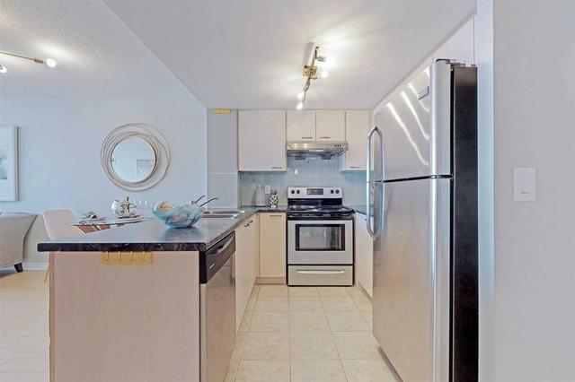 802 - 130 Pond Dr, Condo with 1 bedrooms, 1 bathrooms and 2 parking in Markham ON | Image 5