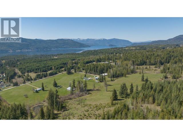 6197 Line 17 Road, House detached with 3 bedrooms, 2 bathrooms and 20 parking in Columbia Shuswap F BC | Image 62