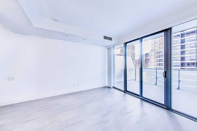 1002 - 57 St Joseph St, Condo with 1 bedrooms, 1 bathrooms and 0 parking in Toronto ON | Image 22