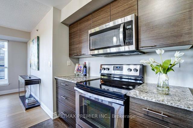 515 - 760 Sheppard Ave W, Condo with 2 bedrooms, 2 bathrooms and 1 parking in Toronto ON | Image 4