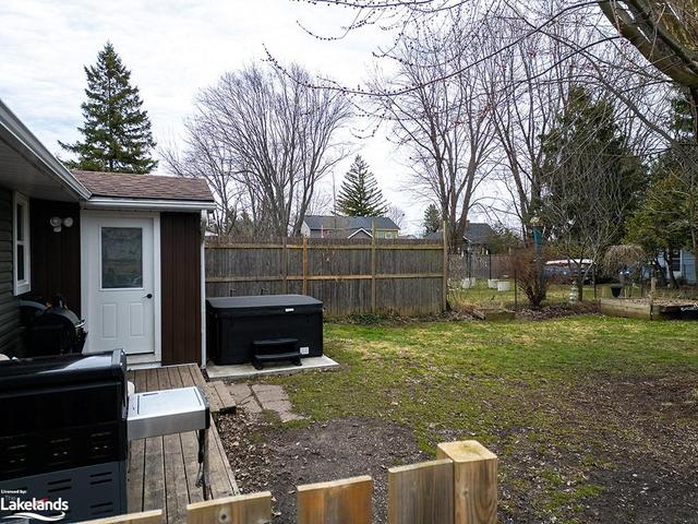 287 Collingwood Street, House detached with 2 bedrooms, 1 bathrooms and 4 parking in Meaford ON | Image 17
