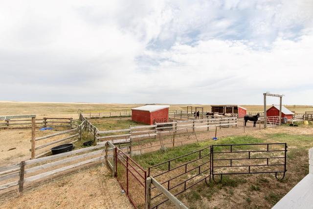 12425 Range Road 30, House detached with 3 bedrooms, 2 bathrooms and null parking in Cypress County AB | Image 37