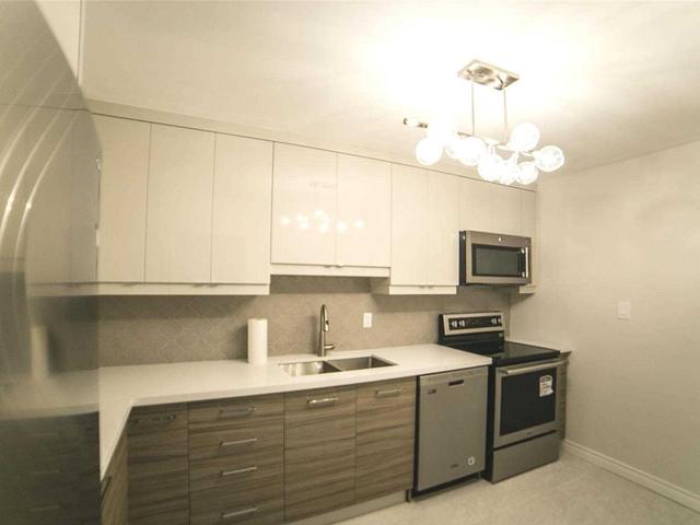 1004 - 3300 Don Mills Rd, Condo with 3 bedrooms, 2 bathrooms and 1 parking in Toronto ON | Image 8