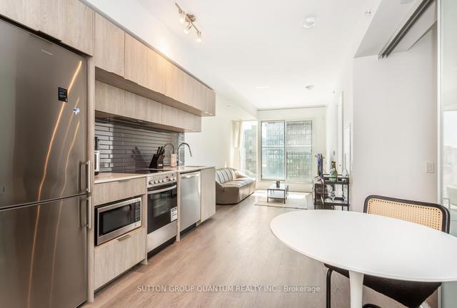 709 - 181 Dundas St E, Condo with 1 bedrooms, 1 bathrooms and 0 parking in Toronto ON | Image 4
