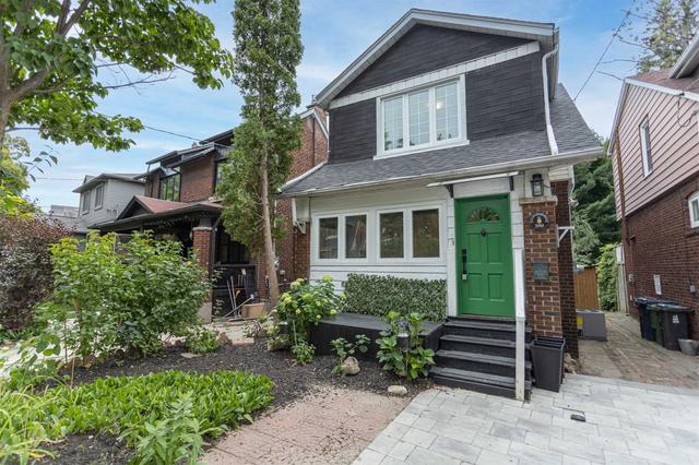 289 Gainsborough Rd, House detached with 3 bedrooms, 3 bathrooms and 1 parking in Toronto ON | Card Image