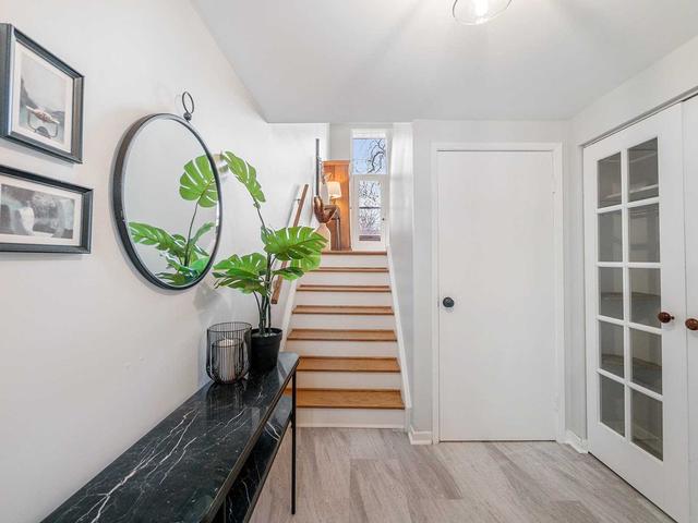 29 Sego Royalway, Townhouse with 3 bedrooms, 2 bathrooms and 2 parking in Toronto ON | Image 28