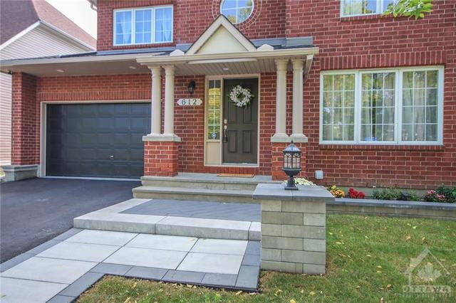 612 Chardonnay Drive, House detached with 4 bedrooms, 4 bathrooms and 6 parking in Ottawa ON | Image 3